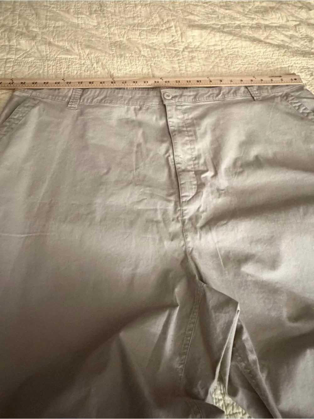 Woman’s Classic Khaki Casual Pants NWT size 4XL